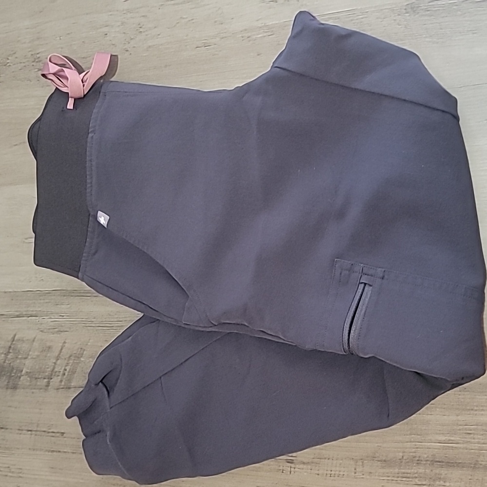 FIGS Zamora Joggers
